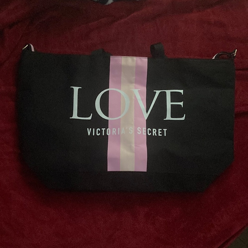 Victoria’s Secret Adjustable Crossbody/Shoulder Tote Black and Pink Color Block